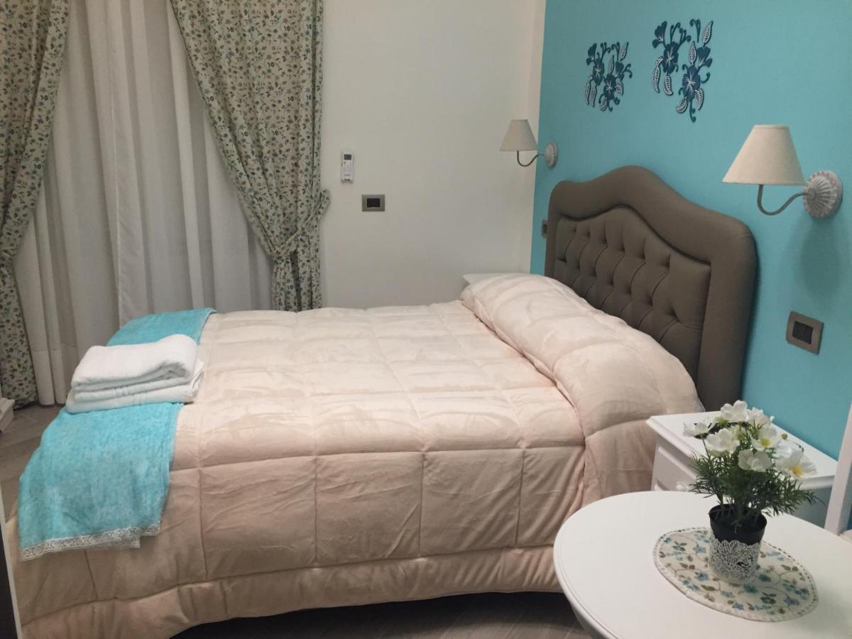 Bed & Breakfast Le Stanze Di Santa Chiara Naples