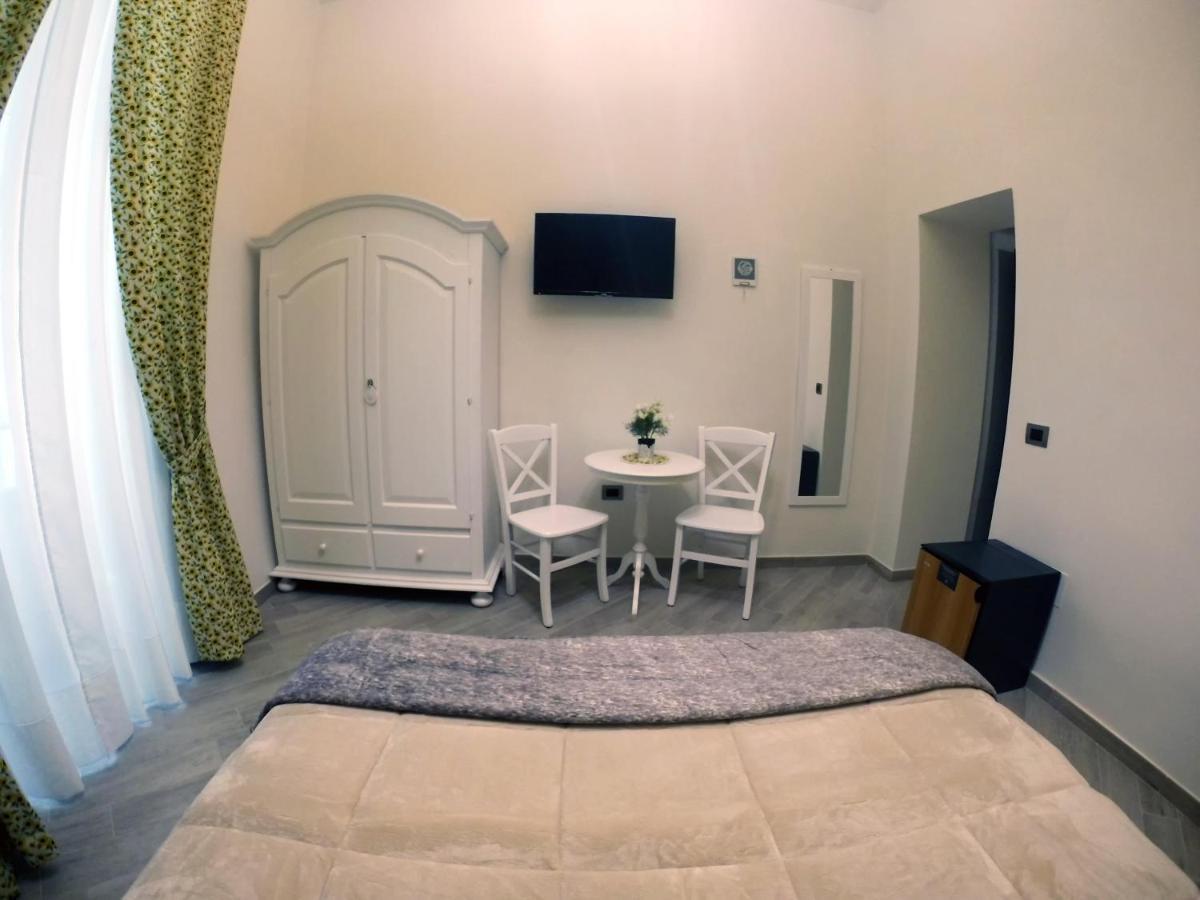 Bed & Breakfast Le Stanze Di Santa Chiara